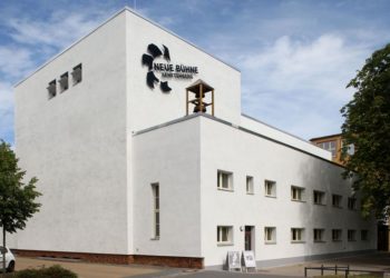 Neue Bühne Senftenberg im Januar „ALS ICH EIN KLEINER JUNGE WAR“