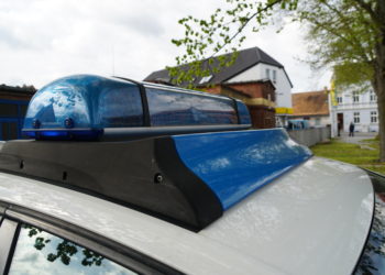 Geldtransporter in Schönefeld überfallen. Fahrer angegriffen