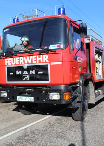 Transporter brennt in Kolkwitzer Garage; Foto: Blaulichtreport Lausitz