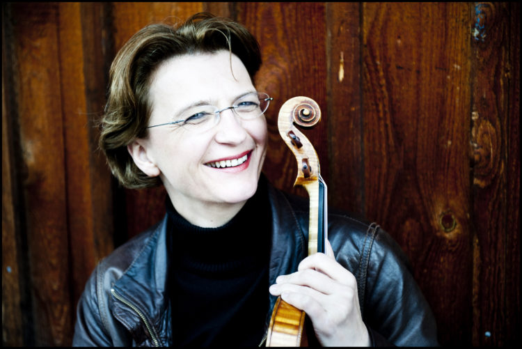 Antje Weithaas (Violine) / Foto: Giorgia Bertazzi