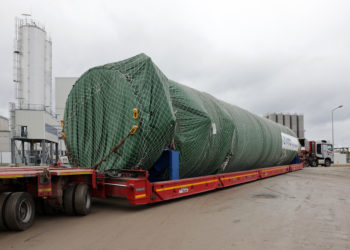 Schwarzheide: Erster Großtank für neue Air Liquide-Luftzerlegungsanlage