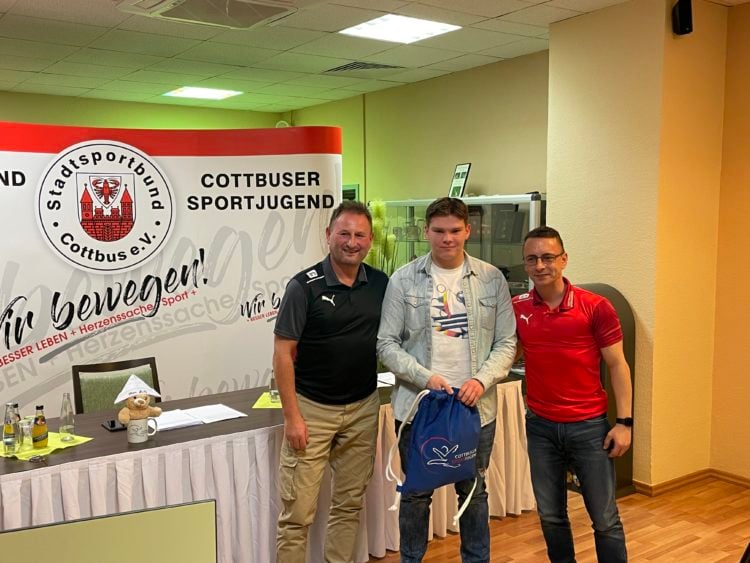 Matthias Boddeutsch (Jugendsekretär), Matti Piazena, Nico Gärtner (Vorsitzender) v.l.r.