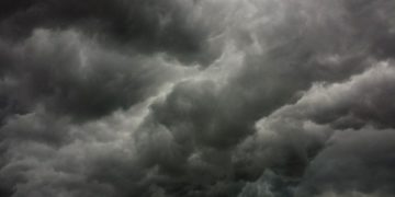 Doppelsturm nimmt Kurs Südbrandenburg. Warnung vor Orkanböen