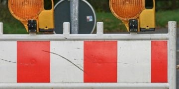 Straßensperrung Symbolbild