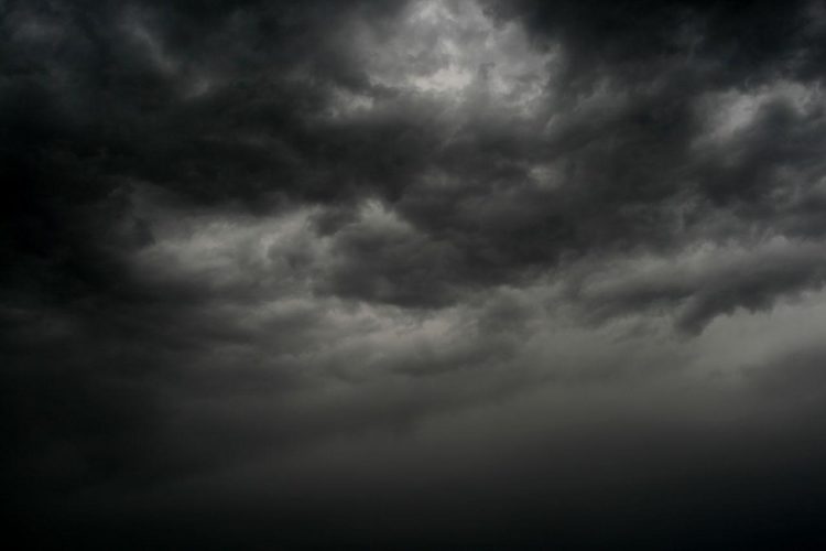 Südbrandenburg: Orkanartiges Unwetter zieht ab Mittwoch auf