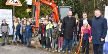 Spatenstich_Pressestelle Kreisverwaltung/ Torsten Hoffgaard
