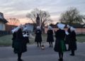 Traditionelles Ostersingen in Sielow; Foto: Holger Frank