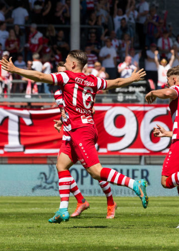 Cottbus, Deutschland 15. Mai 2022:Regionalliga Nord / Ost - 2021/2022 - FC Energie Cottbus vs. Chemie Leipzig