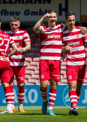 Cottbus, Deutschland 15. Mai 2022:Regionalliga Nord / Ost - 2021/2022 - FC Energie Cottbus vs. Chemie Leipzig