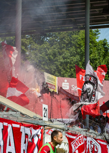 Cottbus, Deutschland 15. Mai 2022:Regionalliga Nord / Ost - 2021/2022 - FC Energie Cottbus vs. Chemie Leipzig
