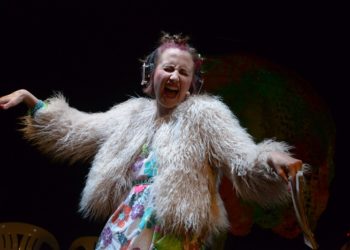 Neue Bühne Senftenberg im Mai „1. MAI MAL 3!“