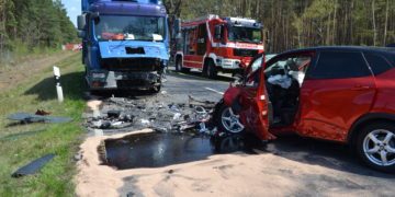 Tödlicher Unfall auf der B97 zwischen Schwarzkollm und Hoyerswerda; Foto: Blaulichtreport Lausitz