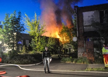 Brand eines ehemaligen Kohlehandels in Spremberg; Foto: Blaulichtreport Lausitz