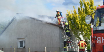Dachstuhlbrand Großräschen; Foto: Blaulichtreport Lausitz