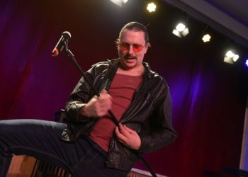 Neue Bühne Senftenberg im Mai „1. MAI MAL 3!“