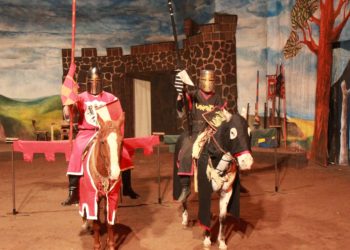 Nach zweijähriger Pause: Ompah lädt wieder zum Pferdetheater in Cottbus