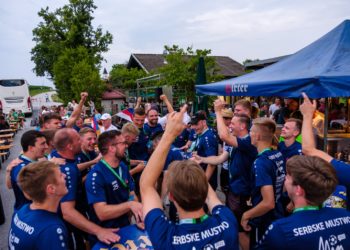 Serbske mustwo/Sorbische Mannschaft / Foto: Jörg Stephan