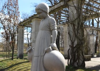 Spendenaufruf in Forst: Skulptur soll zurück in den Rosengarten