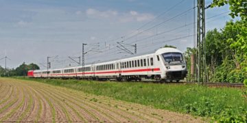 Intercity Zug der Deutschen Bahn