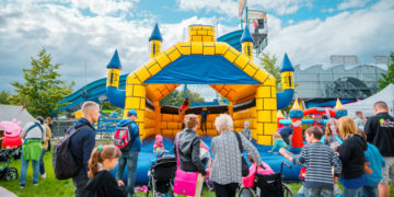Hüpfburg auf dem Spielplatzgelände „Spreewaldreich“, Fotograf: Stefan Otto