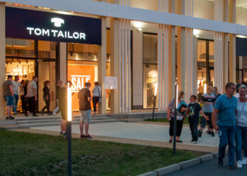 Heiße Rabatte: Nike & Marken-Outlets Schwarzheide laden zum Summer Sale