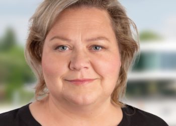 Bürgermeisterwahl Senftenberg: SPD-Kandidatin in Wahlkampf gestartet