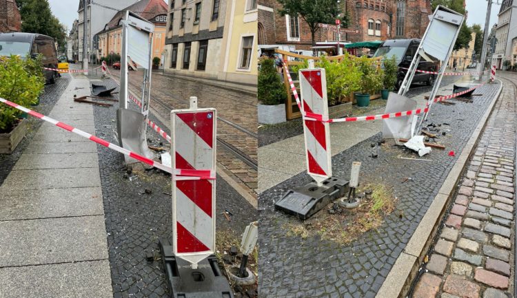 Zerstörte Straßenbahnhaltestellte in Cottbus nach Autounfall; Foto: privat