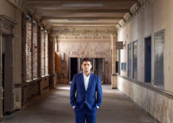 Neue Bühne Senftenberg im August „NIGHT FEVER“