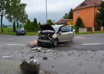 Vier Verletzte nach Frontalzusammenstoß auf Kreuzung in Grünewald