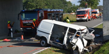 Tödlicher Unfall im Spremberger Ortsteil Cantdorf; Foto: Blaulichtreport Lausitz
