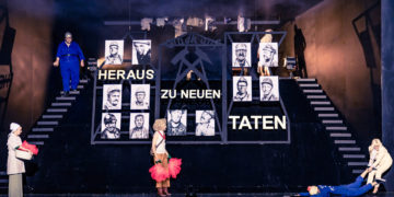 Eine Inszenierung des Staatstheater Cottbus in Koproduktion mit dem Lausitz Festival- 
IM BERG 
Musiktheater von Armin Petras, Sebastian Vogel und Thomas Kürstner nach dem gleichnamigen Roman von Franz Fühmann (Uraufführung)
Szenenfoto 
(Foto: Frank Hammerschmidt)
