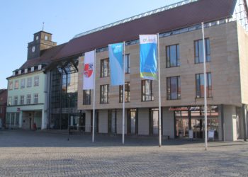 Senftenberg wählt neuen Bürgermeister! Kandidatenüberblick & Umfrage