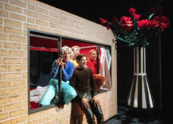 Lausitz-Roman „Raumfahrer“ feiert Theaterpremiere in Cottbus