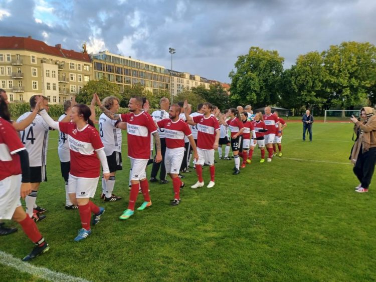 Cottbuser Stadtauswahl besiegt FC Bundestag 3:0