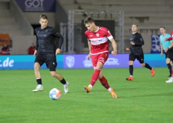 Energie Cottbus spielt 1:1 bei Carl-Zeiss Jena
