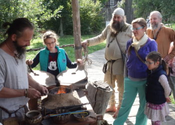 Mittelalterliches Krieger- und Handwerkerfest im „Stary lud“ in Dissen