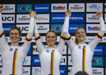 Weltrekord! Hinze, Friedrich, Grabosch sind Teamsprint-Weltmeisterinnen