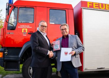 Philipp Strelitz/ Social Media EE