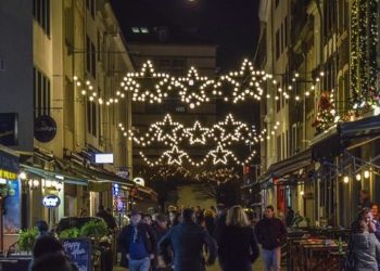 Symbolbild Weihnachtsbeleuchtung