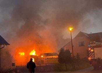 Gebäudebrand am Freitagmorgen in Cottbus-Branitz