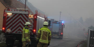 Gebäudebrand in Cottbus-Branitz; Foto: Blaulichtreport Lausitz