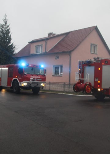 Gebäudebrand in Cottbus-Branitz; Foto: Blaulichtreport Lausitz