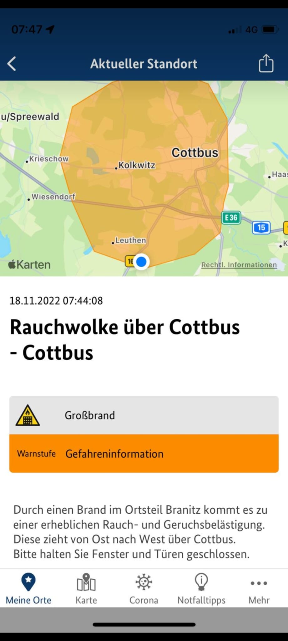 KatWarn löst wegen Großbrandes in Cottbus-Branitz aus