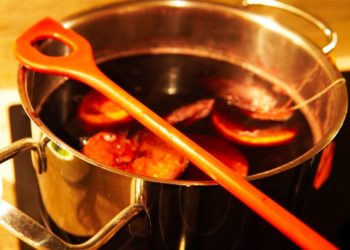 Lübbener Glühweinmeile lockt wieder auf den Marktplatz