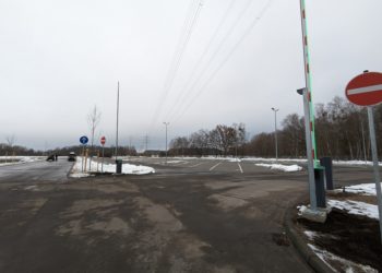 A13 Autohof Klettwitz wächst: Neuer LKW-Parkplatz eröffnet