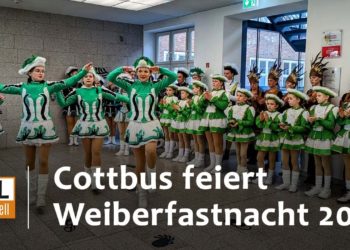 Schnipp, schnapp, Krawatte ab. Cottbus feiert Weiberfastnacht
