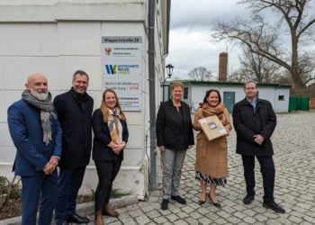 Aufbau der Unimedizin Lausitz: Neues Büro in Cottbus eröffnet