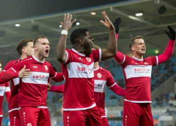 2:0 gegen Chemnitz! Doppelter Hottmann ebnet Weg für Cottbuser Sieg