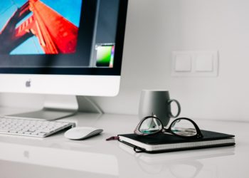 Weshalb weiße Gaming-Schreibtische gut für Gamer sind