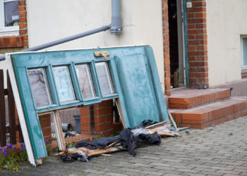 Sprengstoffverdacht in Lauta. Festnahme bei Razzia
